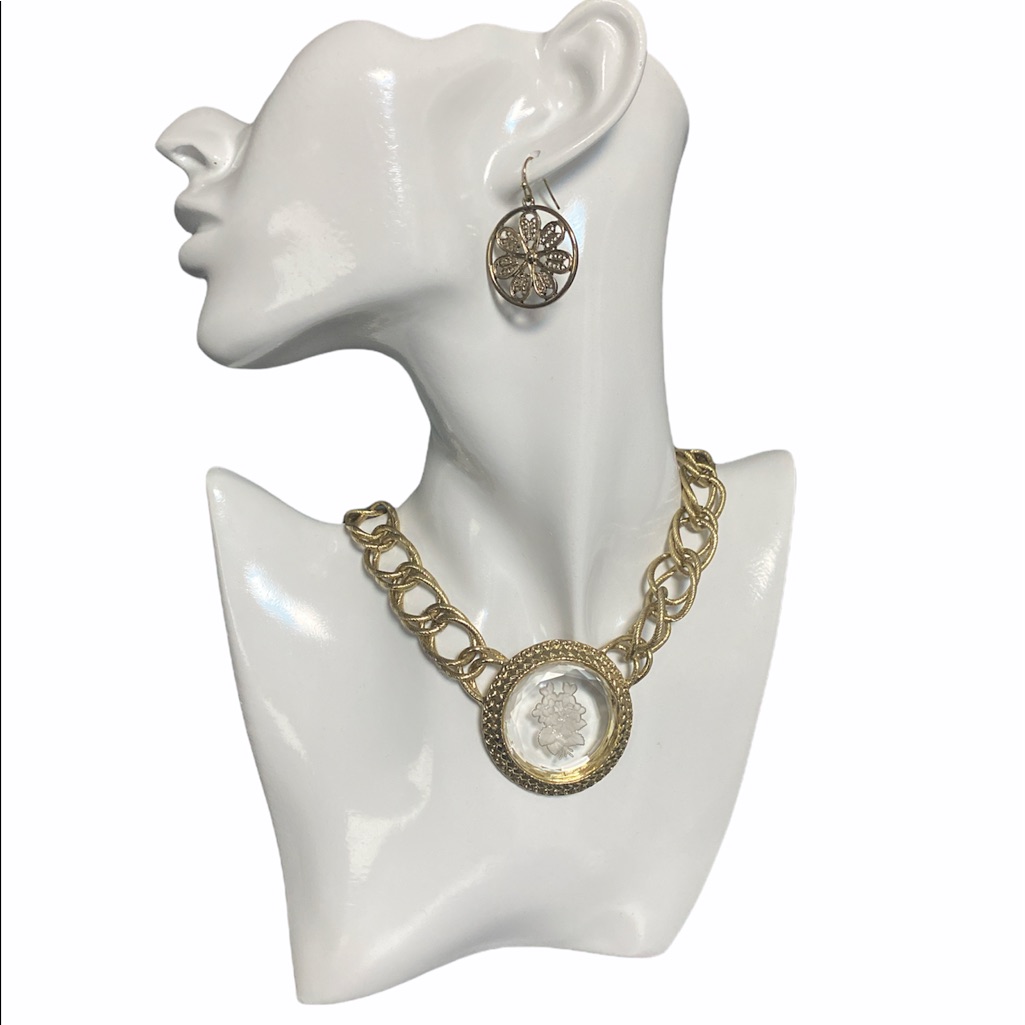 Studio S Necklace & Earring Set